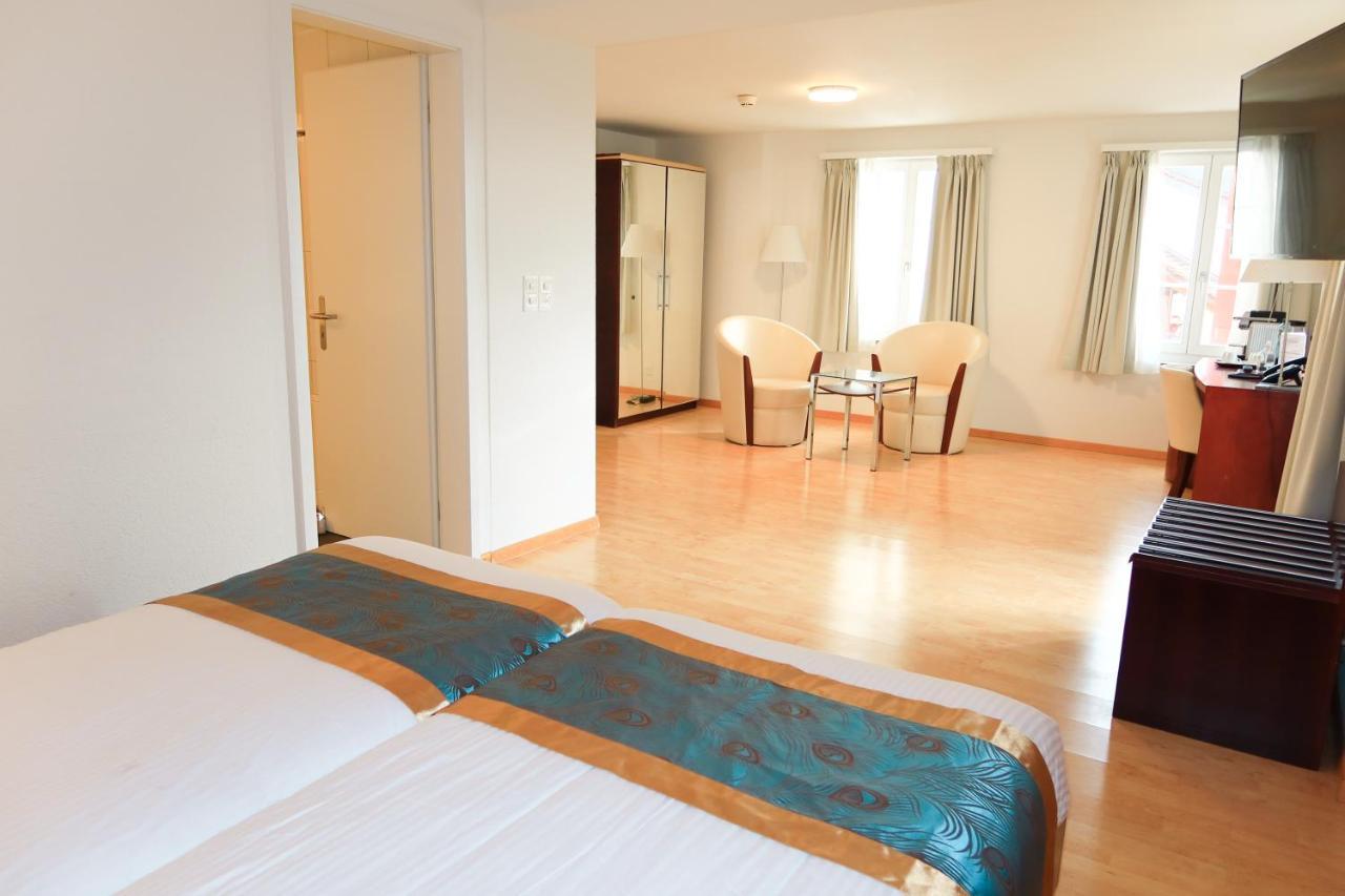 Swiss Hotel La Couronne Avenches Exterior foto